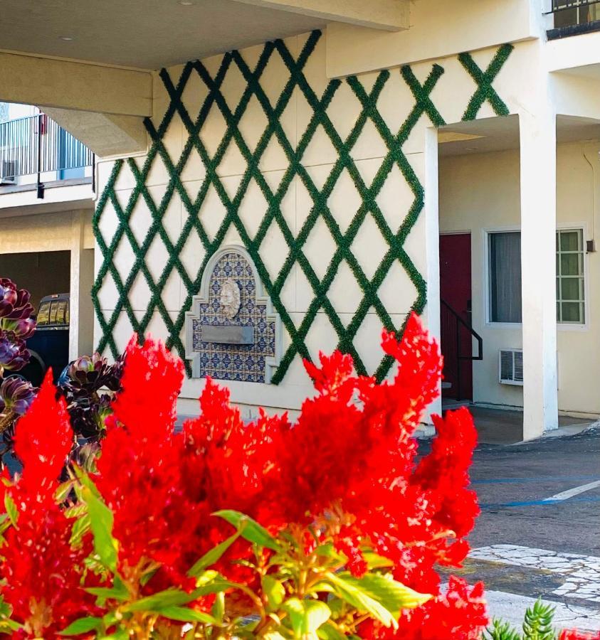 Hotel Villa Serena El Cajón Exterior foto